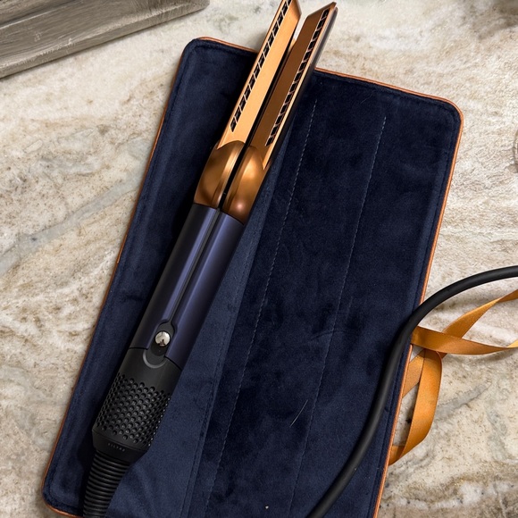 Dyson Air Straight Hair dryer and straightener Prussian Blue and copper Exc Cond - Picture 5 of 8